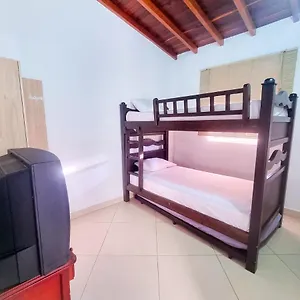 Casa A 15 Minutos Del Airport Rionegro